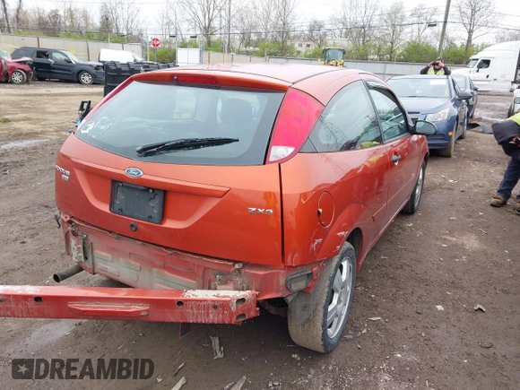 2005 Ford Focus S with VIN 3FAFP31N65R123039, listed as a IAAI auction lot 42010165 with 133,750 mi miles and . Bid and sale history available at carsss.com. Image 4.