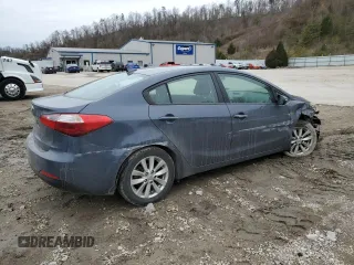 2015 Kia Forte LX with VIN KNAFX4A68F5413938, listed as a Copart auction lot 47469735 with 69,547 mi miles and Salvage Title. Bid and sale history available at carsss.com. Image 3.