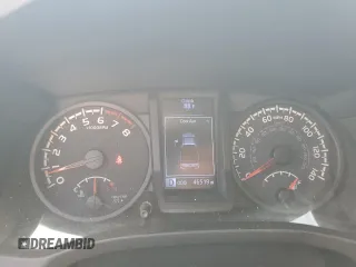 2020 Toyota Tacoma SR with VIN 3TYSZ5AN5LT006078, listed as a Copart auction lot 61758015 with 46,519 mi miles and Salvage title. Bid and sale history available at DreamBid. Image 9.