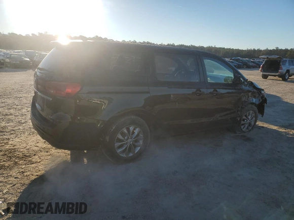 2020 Kia Sedona EX with VIN KNDMB5C19L6633997, listed as a Copart auction lot 86919254 with 82,126 mi miles and Salvage Title. Bid and sale history available at carsss.com. Image 3.