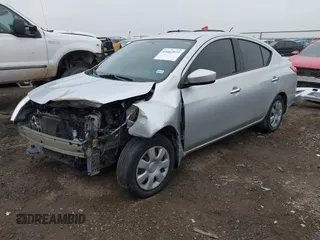 2016 Nissan Versa S with VIN 3N1CN7APXGL860037, listed as a IAAI auction lot 41602972 with 79,367 mi miles. Bid and sale history available at carsss.com. Image 2.