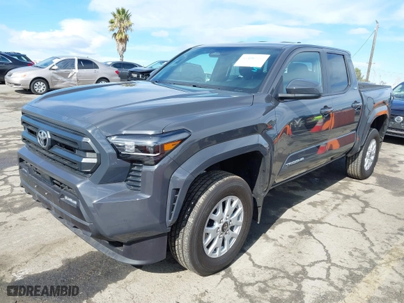 2024 Toyota Tacoma 4WD SR5 with VIN 3TMLB5JN7RM022456, listed as a IAAI auction lot 41430159 with 6,058 mi miles. Bid and sale history available at carsss.com. Image 20.