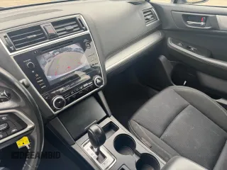2019 Subaru Legacy Premium z VIN 4S3BNAF67K3027967, wystawiony jako Copart lot #60914165 z przebiegiem 155 504 mil mil oraz Czysty tytuł • Clean title. Historia ofert i sprzedaży dostępna na DreamBid. Obrazek 9.