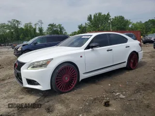 2013 Lexus LS 460 z VIN JTHCL5EF3D5016800, wystawiony jako Copart lot #57410765 z przebiegiem 174 007 mil mil oraz Szkoda całkowita • Salvage title. Historia ofert i sprzedaży dostępna na DreamBid. Obrazek 1.