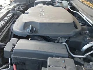 2021 Chevrolet Colorado 4WD LT z VIN 1GCGTCEN2M1178178, wystawiony jako IAAI lot #43005340 z przebiegiem 61 418 mil mil oraz . Historia ofert i sprzedaży dostępna na DreamBid. Obrazek 19.