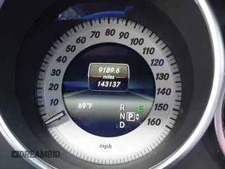 2015 Mercedes-Benz E-Class E 400 with VIN WDDKJ6FB5FF294900, listed as a IAAI auction lot 42067425 with 143,137 mi miles. Bid and sale history available at carsss.com. Image 15.