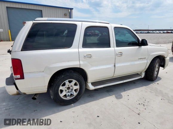 2005 Cadillac Escalade with VIN 1GYEC63N55R202532, listed as a Copart auction lot 61166525 with 229,312 mi miles and Clean title. Bid and sale history available at DreamBid. Image 3.