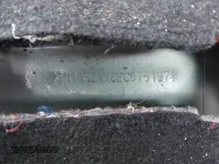 2014 Nissan Pathfinder SL z VIN 5N1AR2MM8EC676197, wystawiony jako IAAI lot #42269076 z przebiegiem 196 827 mil mil oraz . Historia ofert i sprzedaży dostępna na DreamBid. Obrazek 13.