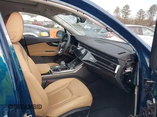 2022 Audi Q7 Premium Plus with VIN WA1LXBF70ND019179, listed as a IAAI auction lot 41825747 with 29,097 mi miles and . Bid and sale history available at DreamBid. Image 5.
