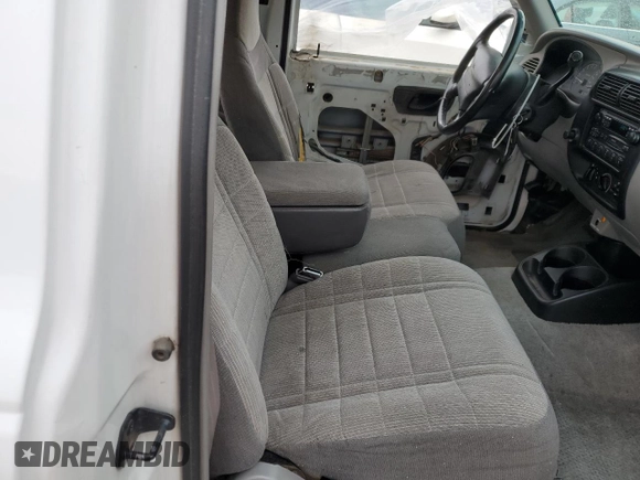 1997 Ford Ranger XLT with VIN 1FTCR14X7VPA62820, listed as a Copart auction lot 44220685 with 134,973 mi miles and Salvage Title. Bid and sale history available at DreamBid. Image 10.