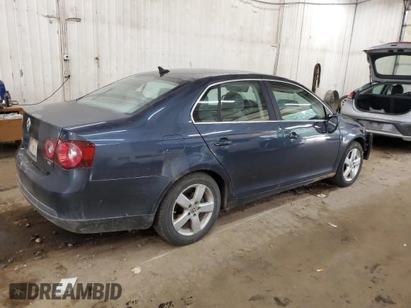2008 Volkswagen Jetta SE с VIN 3VWRM71K78M048766, выставлен на аукционе Copart как лот 60588995 с пробегом 180 857 миль миль и Списание • Salvage title. История ставок и продаж доступна на DreamBid. Изображение 3.
