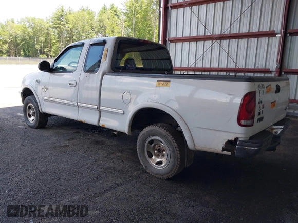 1997 Ford F-150 XL с VIN 1FTDX18W4VNB21720, выставлен на аукционе IAAI как лот 42578603 с пробегом 160 437 миль миль и . История ставок и продаж доступна на DreamBid. Изображение 3.