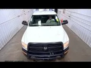2012 Ram 2500 ST z VIN 3C6TD5HT7CG170151, wystawiony jako IAAI lot #42806496 z przebiegiem 192 475 mil mil oraz . Historia ofert i sprzedaży dostępna na DreamBid. Obrazek 33.