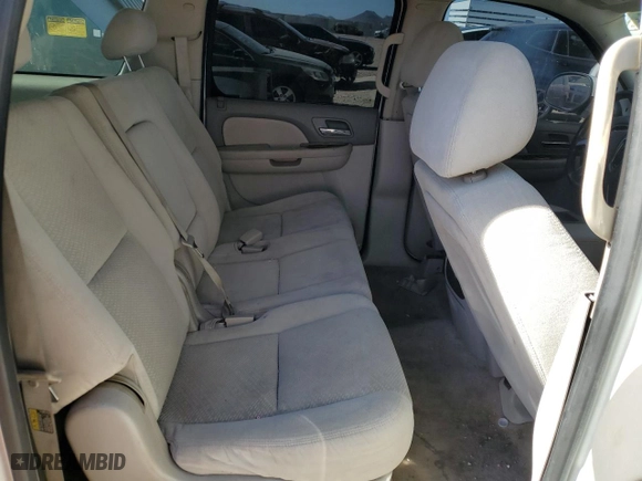 2007 GMC Yukon XL SLE with VIN 1GKFC16J17J241999, listed as a Copart auction lot 42424575 with 0 mi miles and Salvage Title. Bid and sale history available at carsss.com. Image 11.