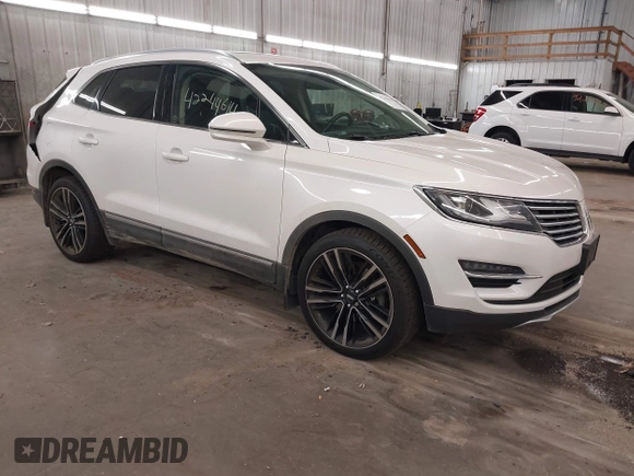 2017 Lincoln MKC Reserve with VIN 5LMTJ3DH0HUL62659, listed as a IAAI auction lot 42244614 with 62,059 mi miles and . Bid and sale history available at DreamBid. Image 1.
