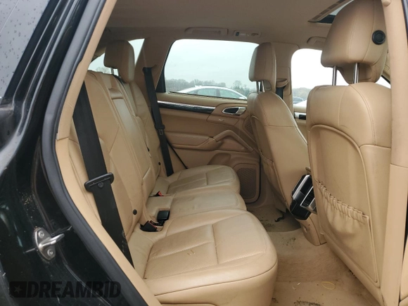 2011 Porsche Cayenne z VIN WP1AA2A25BLA00265, wystawiony jako Copart lot #50358445 z przebiegiem 191 988 mil mil oraz Czysty tytuł • Clean title. Historia ofert i sprzedaży dostępna na DreamBid. Obrazek 11.