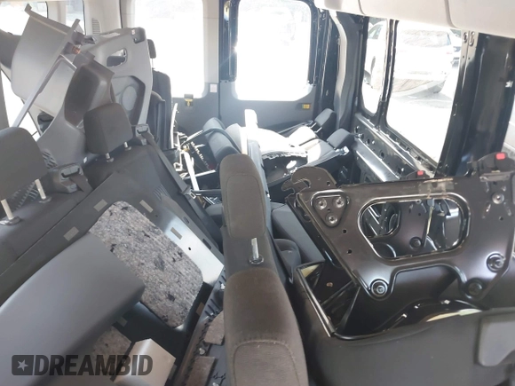 2019 Ford Transit Passenger XL with VIN 1FBAX2CG5KKA77205, listed as a IAAI auction lot 40028485 with 89,924 mi miles and . Bid and sale history available at carsss.com. Image 8.