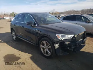 2020 Audi Q3 S line Prestige with VIN WA1FECF39L1060222, listed as a Copart auction lot 88142775 with 86,024 mi miles and Salvage Title. Bid and sale history available at carsss.com. Image 4.