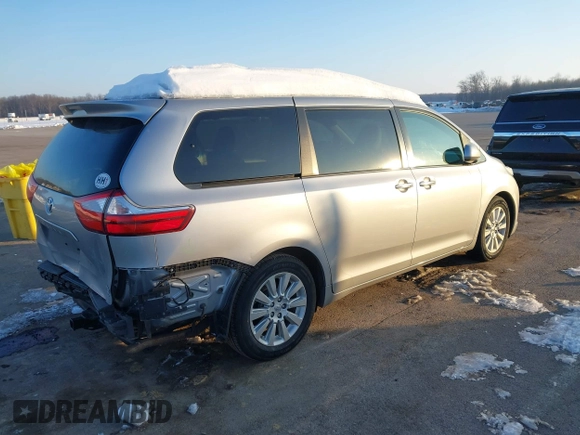 2015 Toyota Sienna Ltd with VIN 5TDDK3DC1FS094834, listed as a IAAI auction lot 41344394 with 137,146 mi miles. Bid and sale history available at carsss.com. Image 4.