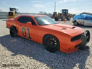 2019 Dodge Challenger R/T Scat Pack with VIN 2C3CDZFJ2KH719596, listed as a Copart auction lot 46696455 with 29,629 mi miles and Salvage Title. Bid and sale history available at carsss.com. Image 4.