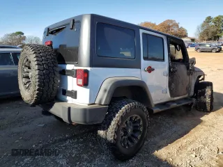 2016 Jeep Wrangler Unlimited Rubicon Hard Rock with VIN 1C4BJWFG2GL243895, listed as a Copart auction lot 84698754 with 0 mi miles and Non Repairable. Bid and sale history available at carsss.com. Image 3.