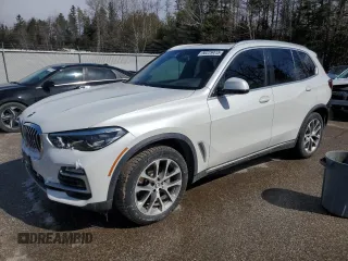 2021 BMW X5 xDrive40i with VIN 5UXCR6C07M9H39807, listed as a Copart auction lot 50229415 with 84,031 mi miles and Clean Title. Bid and sale history available at carsss.com. Image 1.