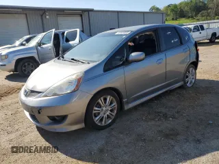 2009 Honda Fit Sport z VIN JHMGE88459S048194, wystawiony jako Copart lot #52581055 z przebiegiem 177 290 mil mil oraz Szkoda całkowita • Salvage title. Historia ofert i sprzedaży dostępna na DreamBid. Obrazek 1.