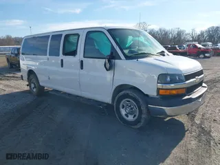 2016 Chevrolet Express Passenger LT with VIN 1GAZGPFGXG1214071, listed as a IAAI auction lot 41447909 with 66,253 mi miles. Bid and sale history available at carsss.com. Image 1.