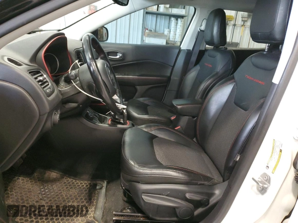2019 Jeep Compass Trailhawk с VIN 3C4NJDDB2KT835304, выставлен на аукционе Copart как лот 65568965 с пробегом 76 061 миль миль и Списание • Salvage title. История ставок и продаж доступна на DreamBid. Изображение 7.