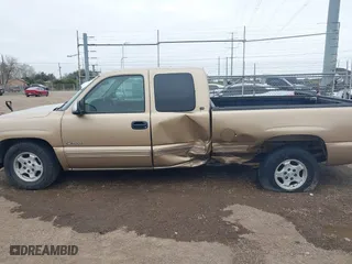 2000 Chevrolet Silverado 1500 LS with VIN 2GCEC19TXY1201498, listed as a IAAI auction lot 41576171 with 244,959 mi miles. Bid and sale history available at carsss.com. Image 14.