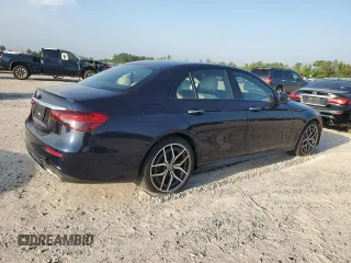 2021 Mercedes-Benz E 350 z VIN W1KZF8DB0MA960781, wystawiony jako Copart lot #55666175 z przebiegiem Nie podano mil oraz Nie do naprawy • Non repairable. Historia ofert i sprzedaży dostępna na DreamBid. Obrazek 3.