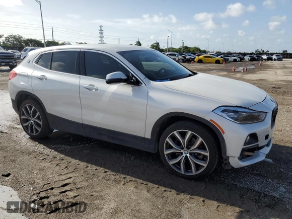 2018 BMW X2 xDrive28i with VIN WBXYJ5C38JEF74486, listed as a Copart auction lot 70311644 with 45,730 mi miles and Salvage Title. Bid and sale history available at carsss.com. Image 4.