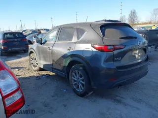 2023 Mazda CX-5 2.5 S Select Package with VIN JM3KFBBM3P0232337, listed as a IAAI auction lot 41439555 with 30,789 mi miles. Bid and sale history available at carsss.com. Image 3.