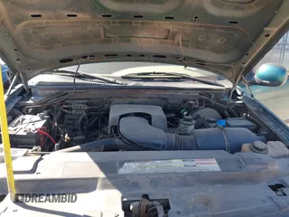1997 Ford F-150 XL with VIN 1FTEX18LXVKB64986, listed as a IAAI auction lot 41901924 with 224,288 mi miles. Bid and sale history available at carsss.com. Image 10.