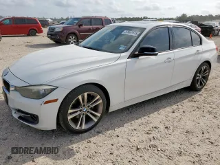 2013 BMW 3 Series 328i z VIN WBA3A5G52DNP21080, wystawiony jako Copart lot #57497975 z przebiegiem 140 609 mil mil oraz Szkoda całkowita • Salvage title. Historia ofert i sprzedaży dostępna na DreamBid. Obrazek 1.
