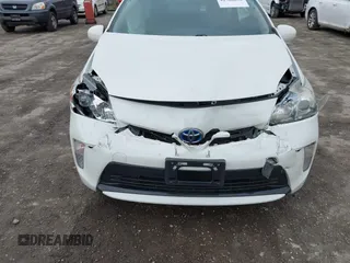 2015 Toyota Prius Four with VIN JTDKN3DU4F0471103, listed as a IAAI auction lot 41766898 with 88,773 mi miles. Bid and sale history available at carsss.com. Image 6.