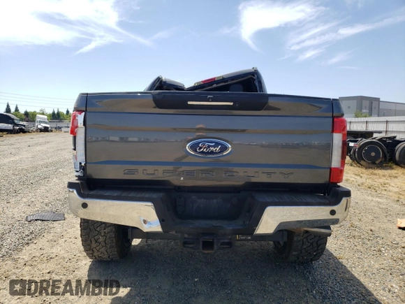 2017 Ford F-350 Platinum z VIN 1FT8W3BT5HEC49712, wystawiony jako Copart lot #58094845 z przebiegiem 91 465 mil mil oraz Szkoda całkowita • Salvage title. Historia ofert i sprzedaży dostępna na DreamBid. Obrazek 6.