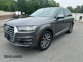 2019 Audi Q7 Premium Plus z VIN WA1LAAF73KD048392, wystawiony jako Copart lot #60239275 z przebiegiem 152 699 mil mil oraz Czysty tytuł • Clean title. Historia ofert i sprzedaży dostępna na DreamBid. Obrazek 1.