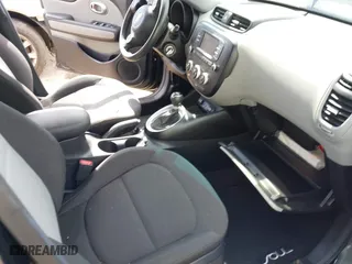 2017 Kia Soul with VIN KNDJN2A20H7443110, listed as a IAAI auction lot 41799843 with 27,452 mi miles. Bid and sale history available at carsss.com. Image 5.