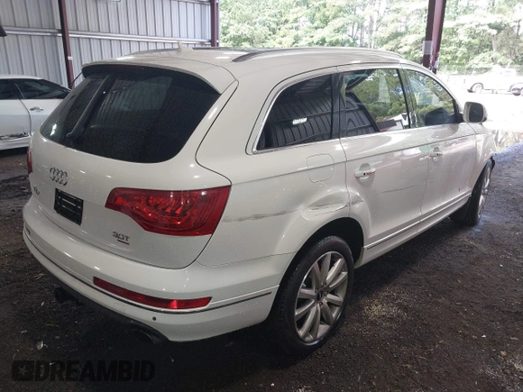 2014 Audi Q7 Premium Plus with VIN WA1LGAFE1ED000956, listed as a IAAI auction lot 42453908 with 81,896 mi miles and . Bid and sale history available at DreamBid. Image 4.