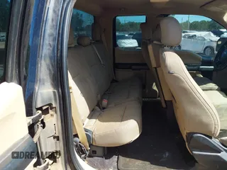 2015 Ford F-150 XL с VIN 1FTEX1CP6FKE15806, выставлен на аукционе IAAI как лот 42786772 с пробегом 265 485 миль миль и . История ставок и продаж доступна на DreamBid. Изображение 8.