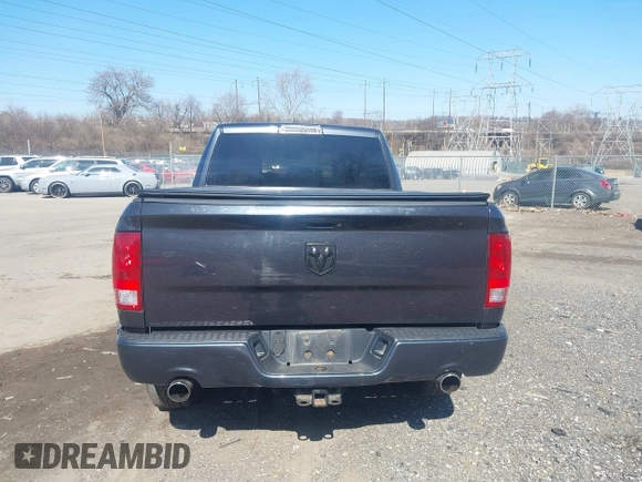 2014 Ram 1500 Express z VIN 1C6RR7FT8ES177941, wystawiony jako IAAI lot #41752264 z przebiegiem 144 400 mil mil oraz . Historia ofert i sprzedaży dostępna na DreamBid. Obrazek 16.