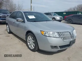 2012 Lincoln MKZ Hybrid with VIN 3LNDL2L3XCR837171, listed as a IAAI auction lot 41771045 with 82,657 mi miles and . Bid and sale history available at carsss.com. Image 1.