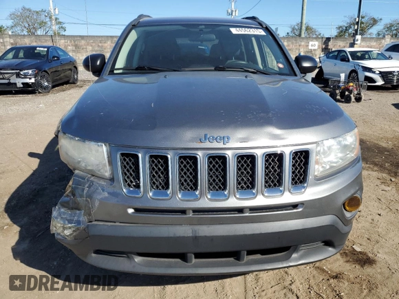 2011 Jeep Compass Latitude with VIN 1J4NT1FB1BD219826, listed as a Copart auction lot 44562315 with 116,006 mi miles and Clean Title. Bid and sale history available at carsss.com. Image 5.