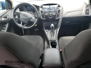 2016 Ford Focus SE z VIN 1FADP3F21GL386580, wystawiony jako Copart lot #63326425 z przebiegiem 82 139 mil mil oraz Szkoda całkowita • Salvage title. Historia ofert i sprzedaży dostępna na DreamBid. Obrazek 8.