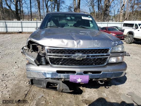 2006 Chevrolet Silverado 1500 LT1 with VIN 2GCEC19V861277252, listed as a Copart auction lot 43151185 with 92,566 mi miles and Salvage Title. Bid and sale history available at carsss.com. Image 5.