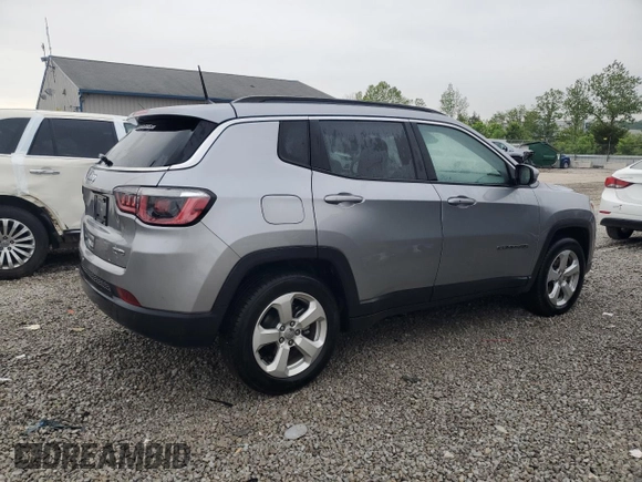2017 Jeep Compass Latitude with VIN 3C4NJCBBXHT658541, listed as a Copart auction lot 55801725 with 54,567 mi miles and Salvage title. Bid and sale history available at DreamBid. Image 3.