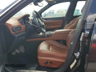 2019 Maserati Levante z VIN ZN661XUA3KX335863, wystawiony jako Copart lot #75898074 z przebiegiem 38 985 mil mil oraz Nie do naprawy • Non repairable. Historia ofert i sprzedaży dostępna na DreamBid. Obrazek 7.