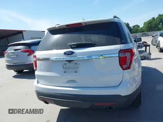 2017 Ford Explorer с VIN 1FM5K7B80HGB45694, выставлен на аукционе IAAI как лот 42020601 с пробегом 121 179 миль миль и . История ставок и продаж доступна на DreamBid. Изображение 16.