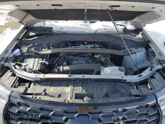 2025 Ford Explorer ST-Line with VIN 1FMUK8KH3SGA67520, listed as a Copart auction lot 45019675 with 3,857 mi miles and Salvage Title. Bid and sale history available at carsss.com. Image 14.